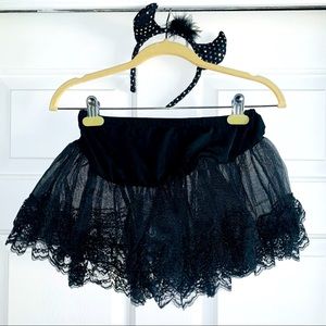 Leg Avenue Layered Lace Trim Nylon Black Petticoat & Black Devil Horned Headband